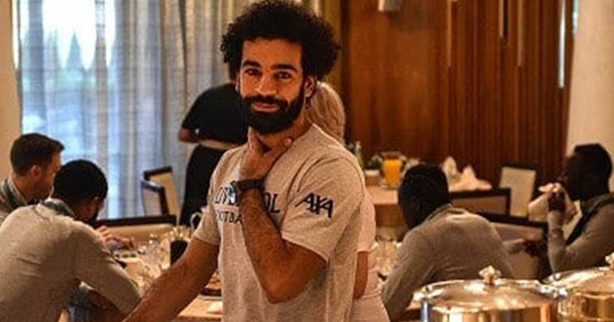 تقرير | مصريون في قطر يترقبون رؤية "الأيقونة" صلاح