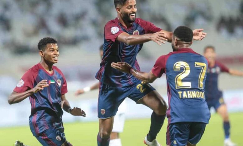 مباراة الشارقة والوحدة فى دوري الخليج العربي الاماراتي (صور:twitter)