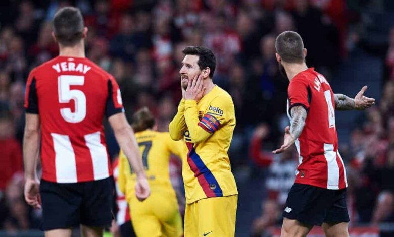 حسرة ميسي بعد خسارة برشلونة أمام أثلتيك بلباو في ربع نهائي كأس ملك إسبانيا 2020 (صور: Getty)