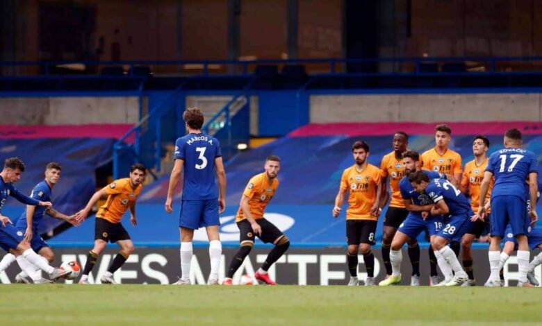 ماونت وجيرو يساعدان تشيلسي على هزيمة وولفز وبلوغ دوري أبطال أوروبا