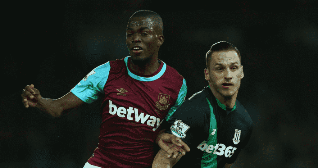 إينير فالنسيا مع وست هام الانجليزي - Getty