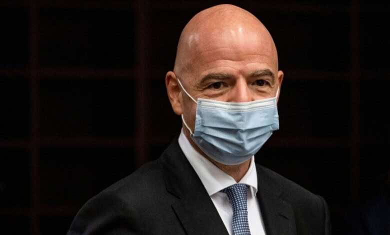 اصابة رئيس "فيفا" إنفانتينو بفيروس كورونا