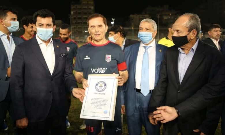 مصر تظهر في موسوعة "جينيس" بتسجيل أكبر لاعب كرة قدم في العالم