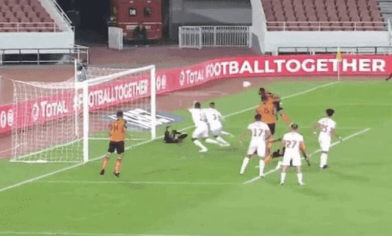 نهضة بركان ضد حسنية أكادير في كأس الكونفدرالية الافريقية