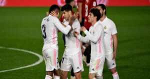 نتيجة مباراة ريال مدريد واوساسونا فى الدوري الاسباني «زيدان يفك الشفرة بالدكة» (صور:AFP)