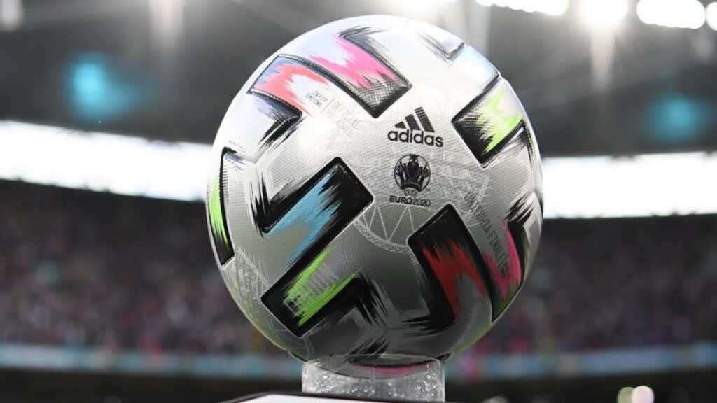 صورة | اديداس تكشف عن تصميم كرة نهائي يورو 2020