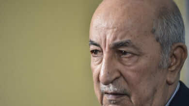 رئيس الجزائر يعلق على وفاة الحارس التاريخي مهدي سرباح