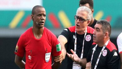تونس ترفض استكمال المباراة امام مالي وتطلب إعادتها بعد فضيحة سيكازوي في أمم أفريقيا