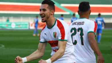 سامي فريوي يسجل 5 أهداف في مباراة المولودية وغليزان ويتصدر هدافي الدوري الجزائري