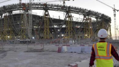 بسبب عمال قطر..منظمة العفو الدولية تطالب الفيفا بتعويضات قدرها 440 مليون دولار!