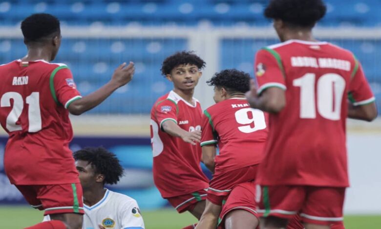 منتخب عمان يقتحم صراع أفضل ثاني في كأس العرب للشباب بفضل ثنائية في الصومال