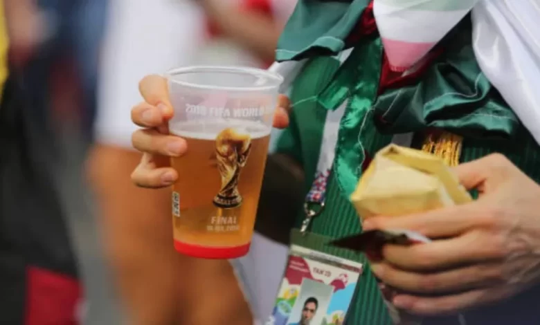 يتبقى علم المثلية..قطر تبدأ التنازل أمام الفيفا باعلان بيع البيرة في كأس العالم 2022!