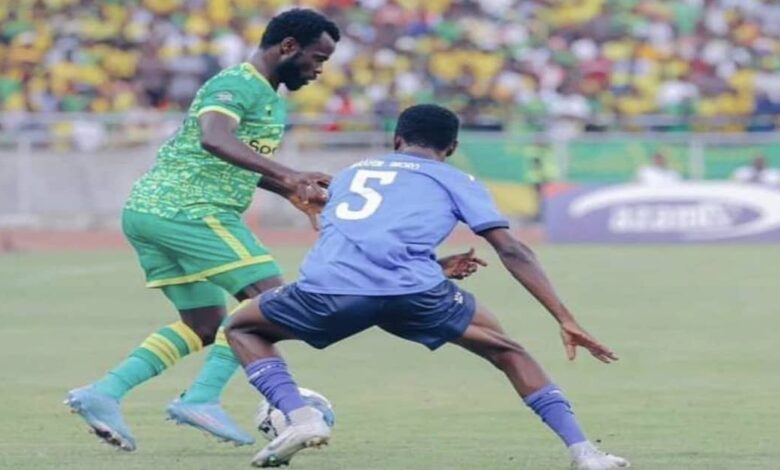 محمد عبد الرحمن يكرر هز شباك يانج افريكانز ويقود الهلال لمجموعات دوري ابطال افريقيا