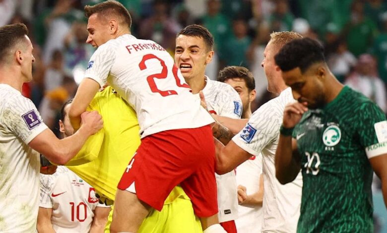 السعودية تفعل كل شيء في الكرة وتخسر بغرابة أمام بولندا في المونديال!