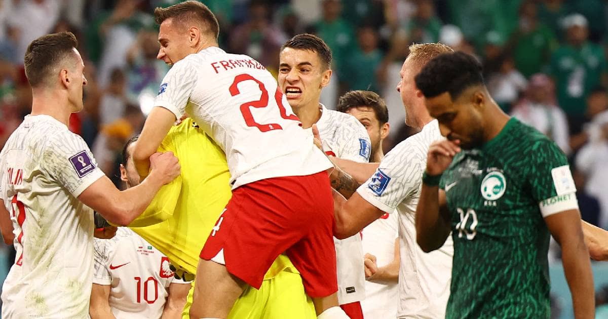 السعودية تفعل كل شيء في الكرة وتخسر بغرابة أمام بولندا في المونديال!