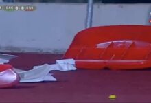 جمهور النجم الساحلي ينفعل على الحكم إبراهيم نور الدين بتكسير مدرجات ملعب الشهيد حملاوي