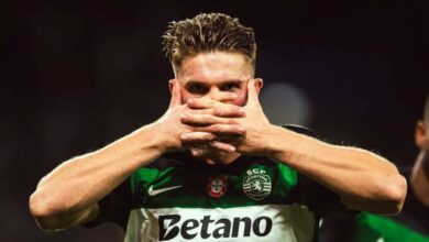 برشلونة يراقب جيوكيريس كأحد أبرز الخيارات لتعويض ليفاندوفسكي