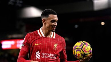 الغموض يحيط بمستقبل أرنولد وريال مدريد يتحرك لاستغلال تأخر ليفربول