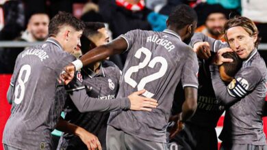 ريال مدريد يذل جيرونا بثلاثية ويعزز فرصه في اللحاق بالمتصدر برشلونة