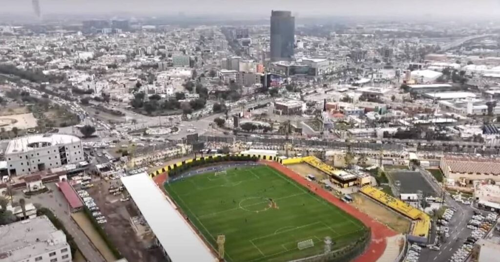 صورة ملعب الكرخ العراقي
