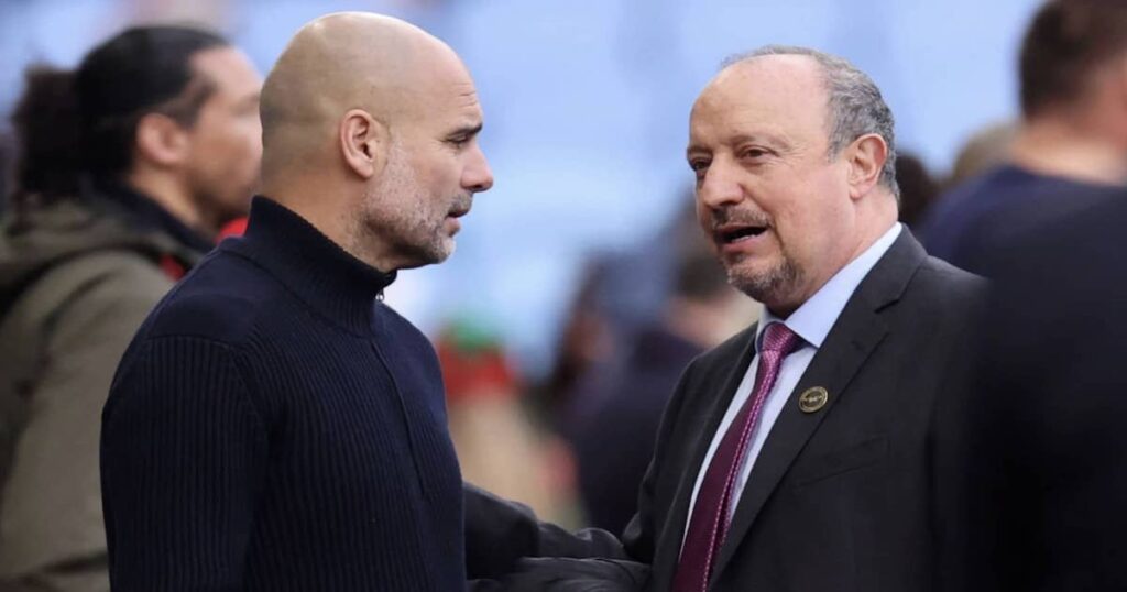 رافاييل بينيتيز يلتقي ببيب غوارديولا في ملعب فيلا بارك