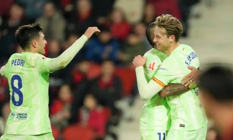 عودة قوية لدي يونغ وسط غموض حول مستقبله مع برشلونة