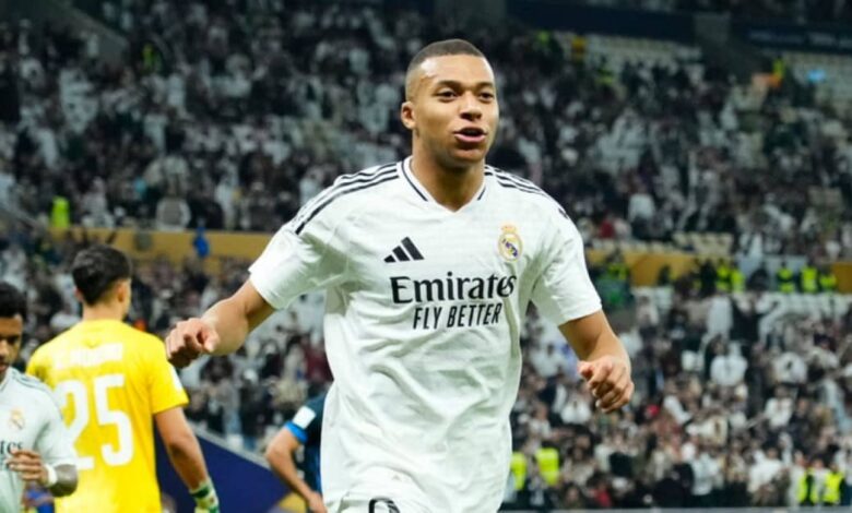 مهاجم إشبيلية السابق توني بولستر: مبابي سيحقق نجاح كبير مع ريال مدريد