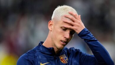 رابطة الدوري الإسباني تشطب اسمي داني أولمو وباو فيكتور من قائمة برشلونة