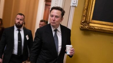 هل يبيع مالكو ليفربول النادي لماسك؟