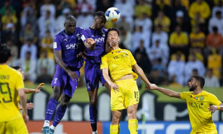 الهلال يحسم صدارة الغرب بثنائية أمام الوصل ويتأهل لملاقاة باختاكور