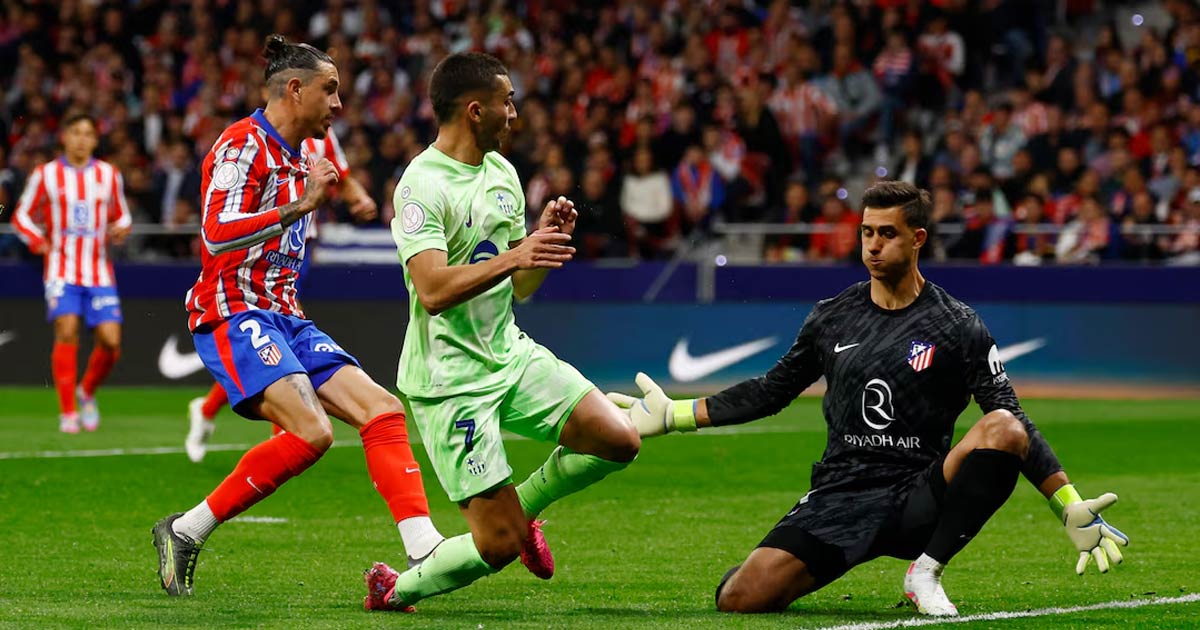 برشلونة يهزم أتلتيكو مدريد ويتأهل لملاقاة ريال مدريد في نهائي كأس الملك