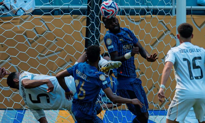 الهلال يكسر هيبة ريال مدريد ويستهل مونديال الأندية بنقطة مُشرفة