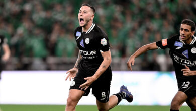 الشباب يصمد في جدة ويخطف تعادلًا ثمينًا من الأهلي