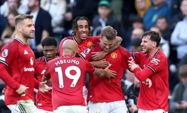 توتنهام يفرط في الفوز.. ودي ليخت ينقذ مانشستر يونايتد في الوقت القاتل