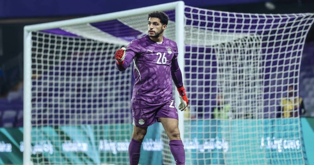 مصطفى أحمد شوبير يحتفل بالتصدي لركلتين ترجيح أمام كاب فيردي في لقاء ودي قبل كأس إفريقيا - 17 نوفمبر 2025