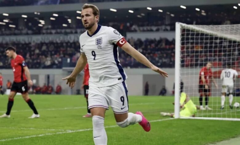 كين يقود إنجلترا لتحقيق العلامة الكاملة في تصفيات كأس العالم لأول مرة منذ 1954