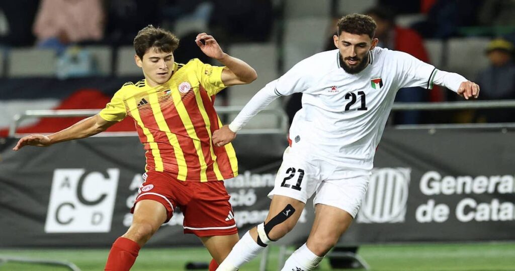في ليلة عاطفية بملعب مونتجويك.. فلسطين تقدم مباراة رائعة رغم الخسارة أمام منتخب كتالونيا