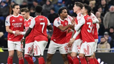 ضربة جيوكيريس تكفي آرسنال لتجاوز عقبة إيفرتون واستعادة الصدارة