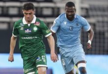 نقطة بطعم الانتصار.. الرجاء يتعادل بعشرة لاعبين أمام الاتحاد التوركي بالدوري المغربي