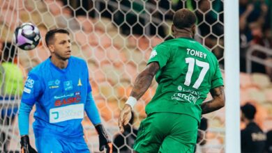 هاتريك توني يقود الأهلي لفوز ساحق على الخليج والانقضاض على الوصافة