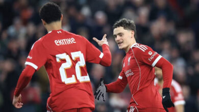 ليفربول يتخطى بارنسلي بسهولة ويتأهل إلى الدور الرابع