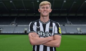  لويس هول موهبة نيوكاسل يونايتد