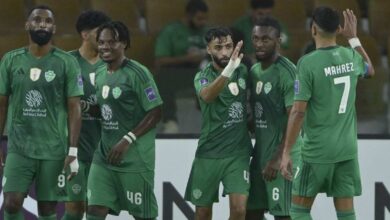 شباب الأهلي يقاتل حتى +90.. والأهلي يظفر بالنقاط الثلاث