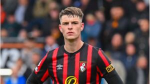 أليكس سكوت جوهرة بورنموث