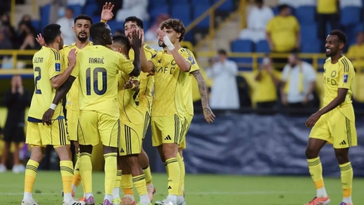 النصر يكتسح الخليج بخماسية في دوري روشن السعودي