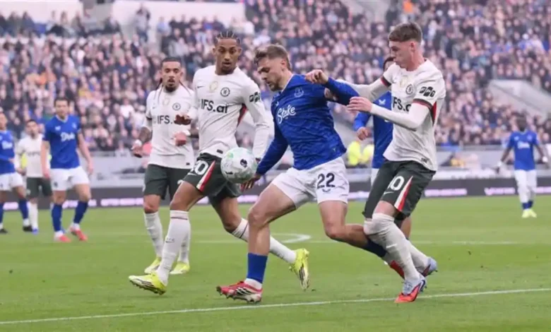 إيفرتون يقسو على تشيلسي بثلاثية نظيفة في الدوري الإنجليزي