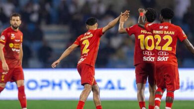 القادسية يصنع المعجزة ويهزم الأهلي رغم تأخره بهدفين