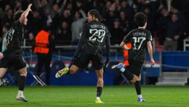 باريس سان جيرمان يقتل طموح تشيلسي بخماسية صادمة ويضع قدمًا في ربع النهائي