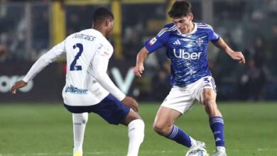 كومو يكبح تفوق إنتر التاريخي ويحافظ على آماله في بلوغ النهائي