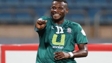 الوحدات يواصل الضغط على الصدارة.. فوز بثلاثية على شباب الأردن